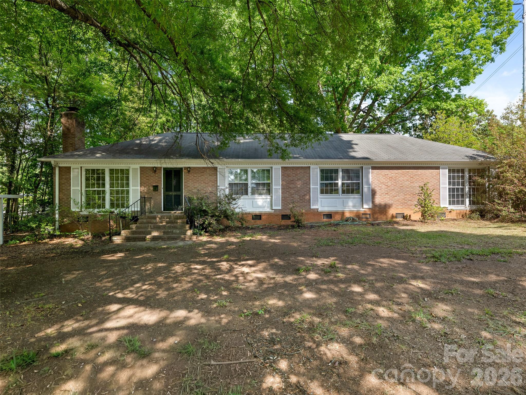 4701 Aspen Court, Charlotte, NC. property listing photo