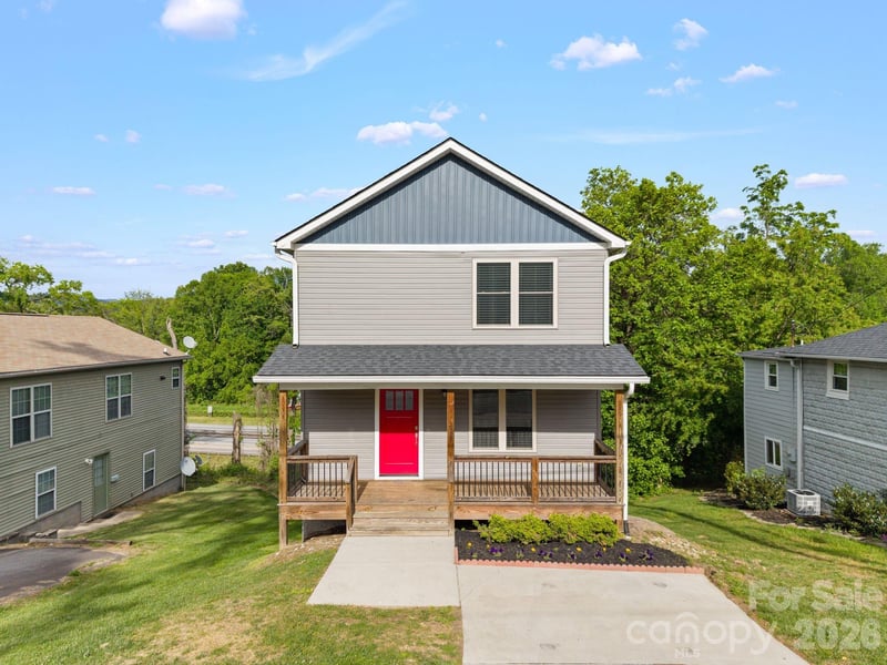175 Fayetteville Street, Asheville, NC - 3 beds, 2.5 baths, 1,480 sqft - $430,000