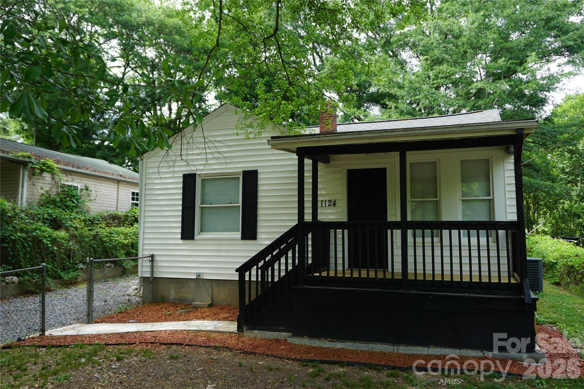 1124 Mauney, Gastonia, NC. property listing photo