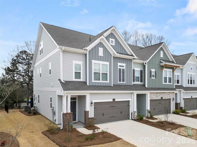 9021 Charles Francis Lane, Cornelius, NC - 3 beds, 3.5 baths, 2,613 sqft - $599,000