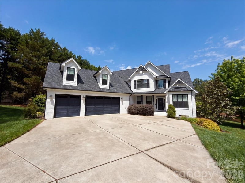 3204 Millstone Creek, Lancaster, SC - 4 beds, 3 baths, 2,709 sqft - $880,000