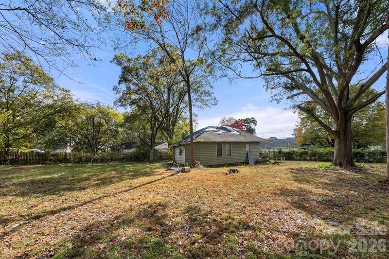 304 Bush Street, Gastonia, NC - 2 beds, 1 bath - $105,000