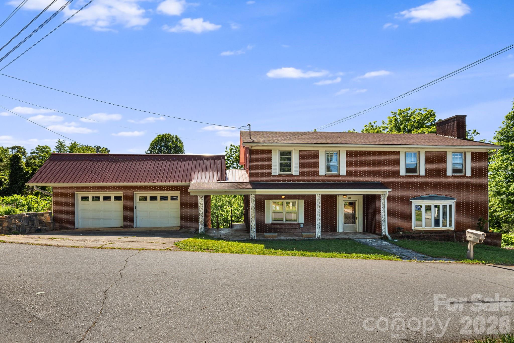 284 Chestnut Street, Mars Hill, NC. property listing photo