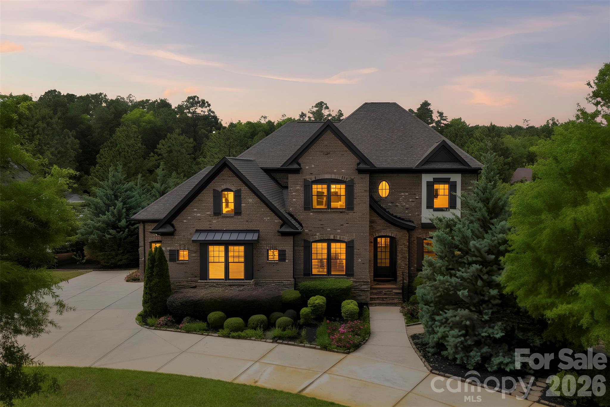 1009 Princessa, Matthews, NC — property listing photo 1