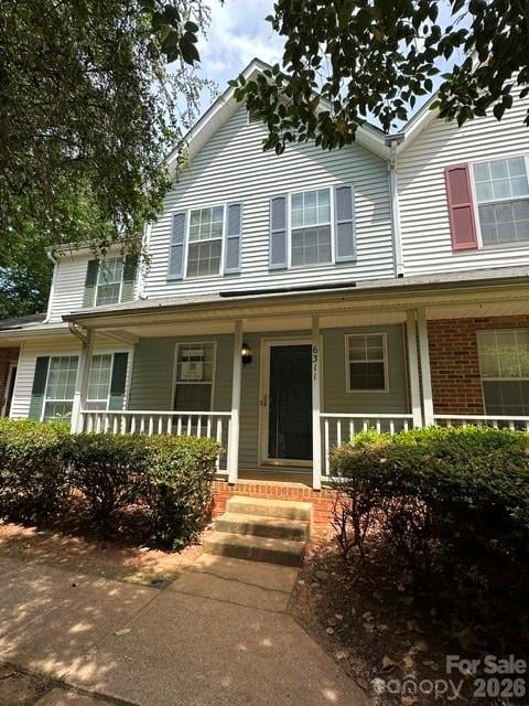 6311 Windsor Gate Lane, Charlotte, NC - 2 beds, 2.5 baths, 1,072 sqft - $169,900