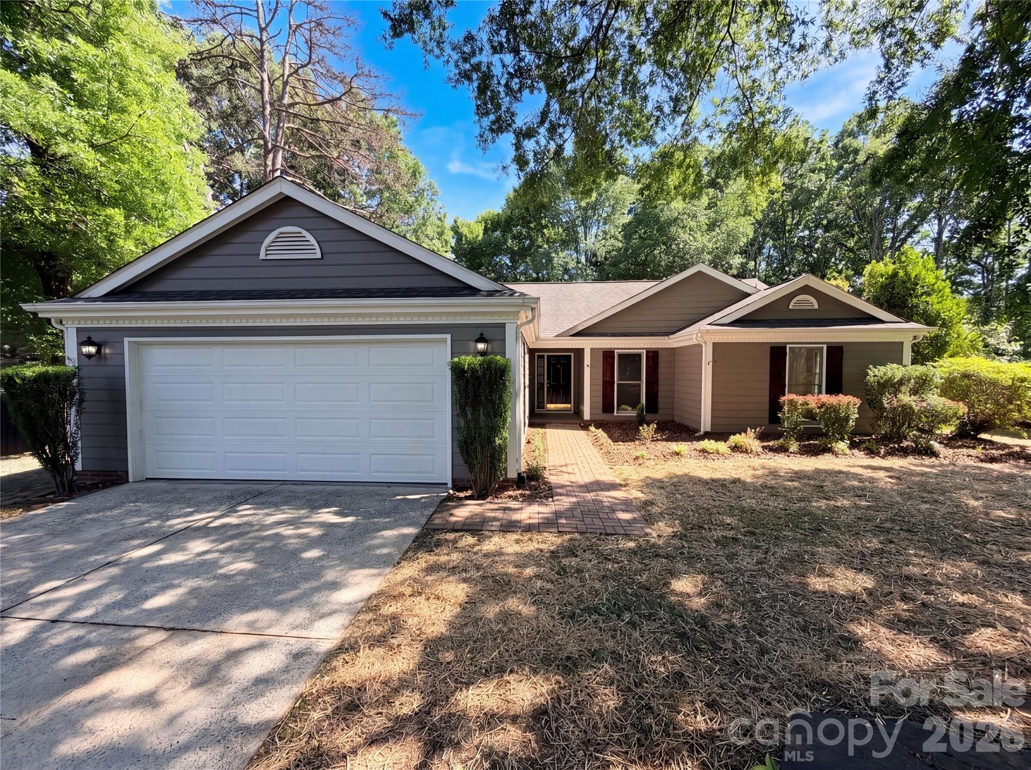 13622 Tynecastle, Matthews, NC — property listing photo 1
