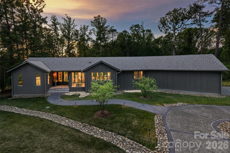 27 Tommy Ray Ridge, Weaverville, NC - 4 beds, 5 baths, 3,415 sqft - $1,950,000