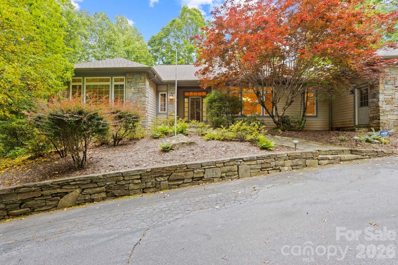 132 Berry Creek Drive, Flat Rock, NC - 3 beds, 4 baths, 4,380 sqft - $998,500