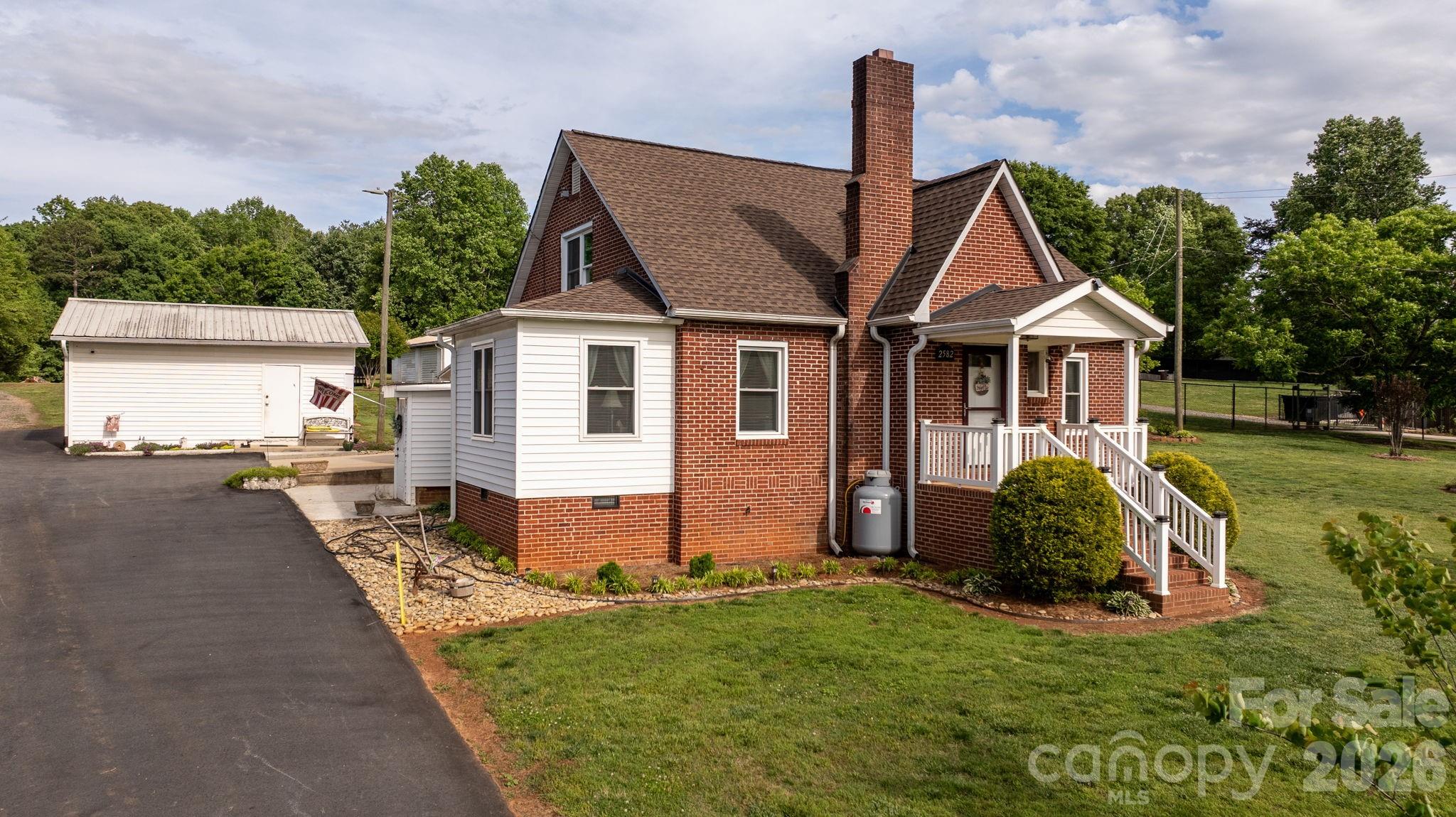 2582 Startown Road, Newton, NC — property listing photo