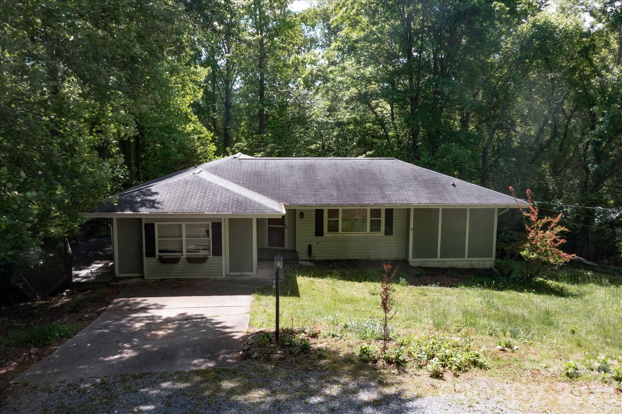 147 Barberry Heights Drive, Brevard, NC. property listing photo