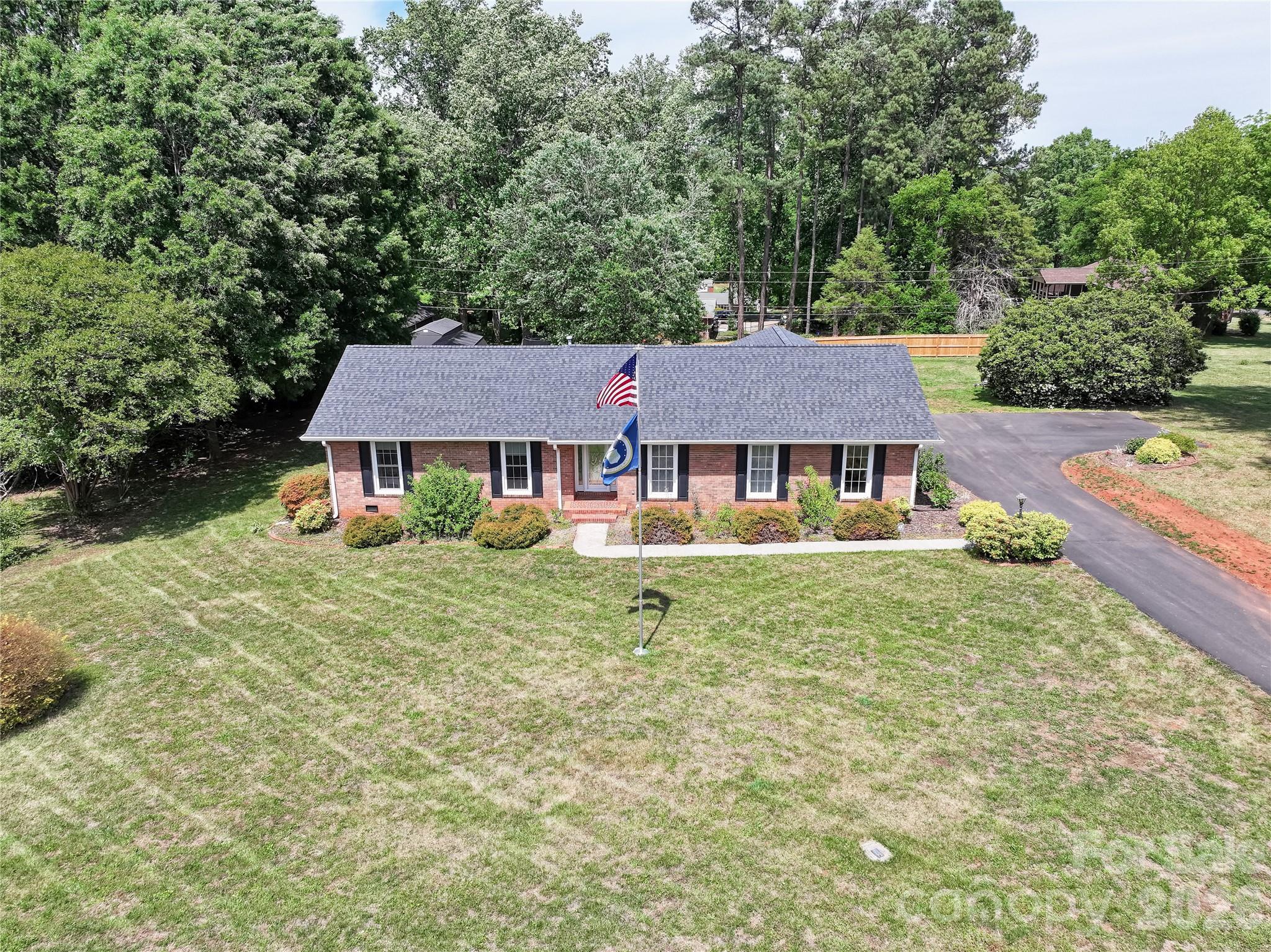 139 Woodhaven Lane, Mocksville, NC. property listing photo