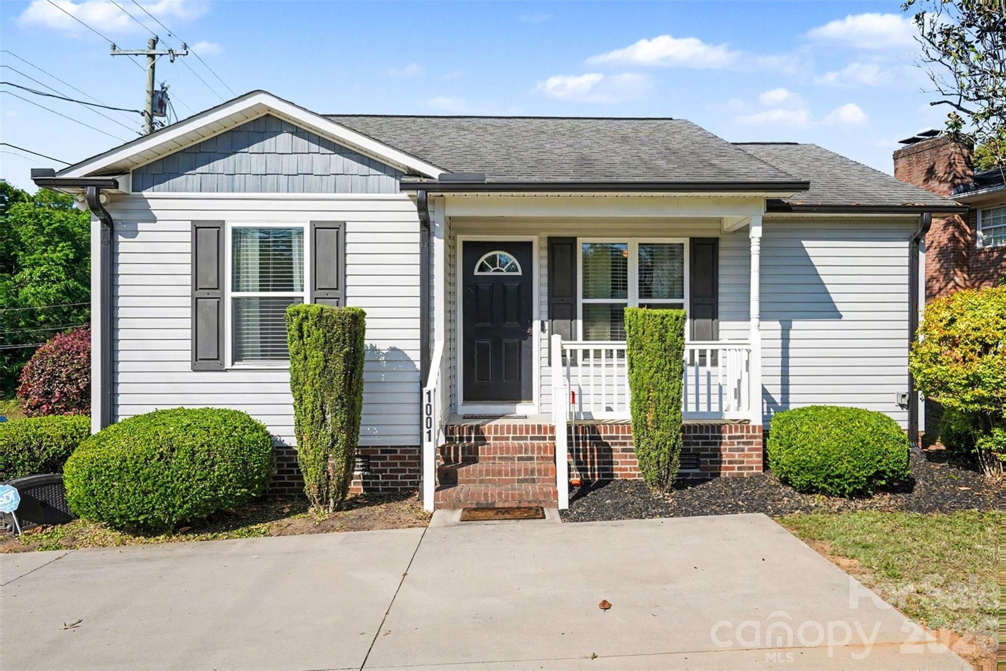 1001 Rainbow, Kannapolis, NC — property listing photo 1