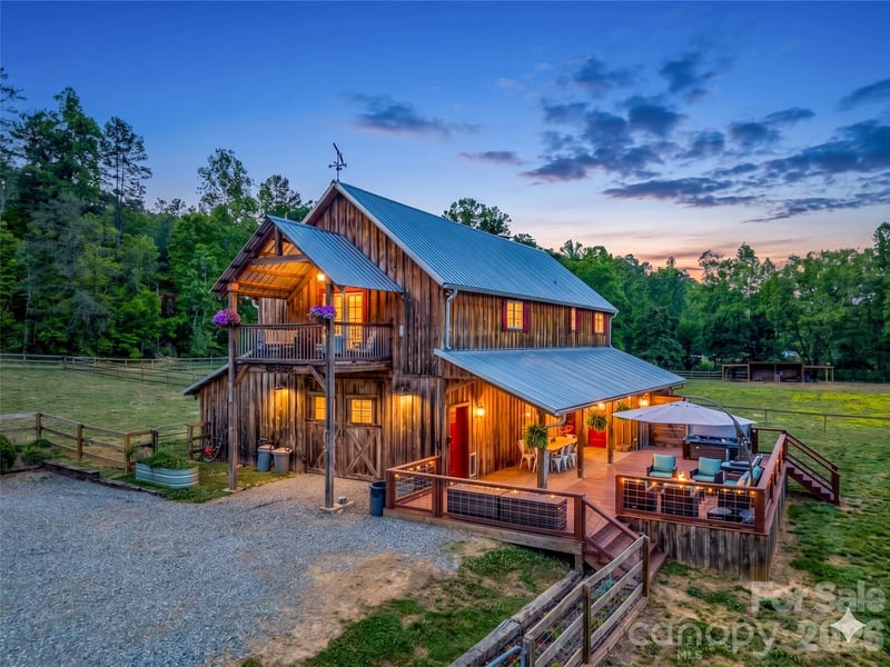 400 Calhoun Trail, Rutherfordton, NC - 2 beds, 2.5 baths, 1,444 sqft - $799,000