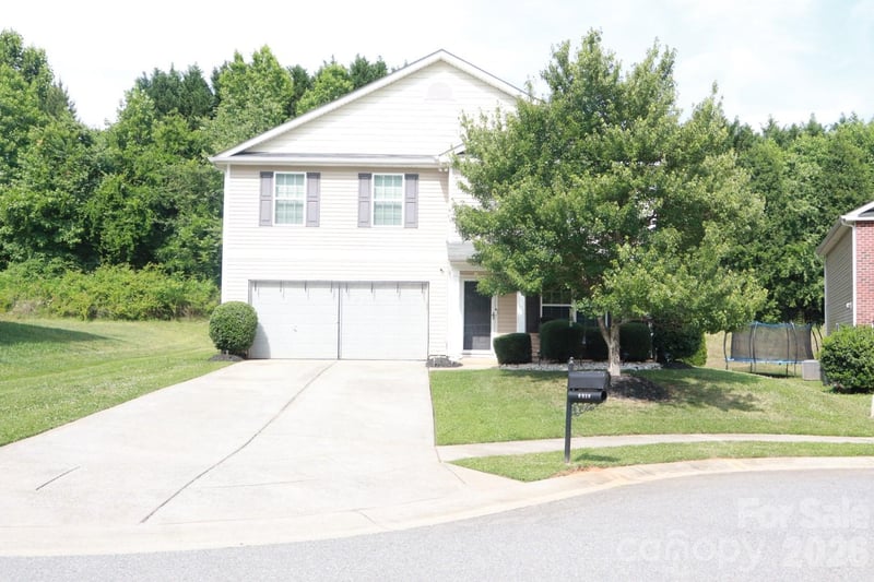 4410 Austin Dekota, Charlotte, NC - 4 beds, 3 baths, 2,635 sqft - $395,000