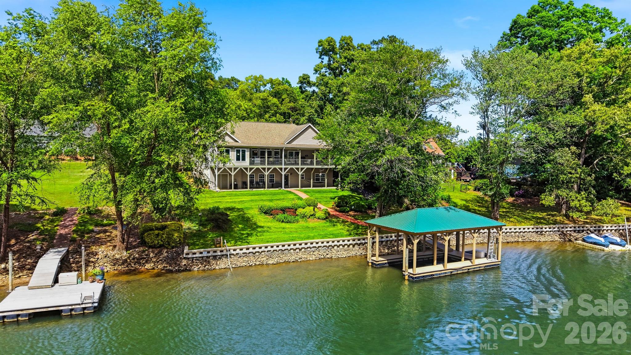 65 King Arthurs, Hickory, NC — property listing photo 1