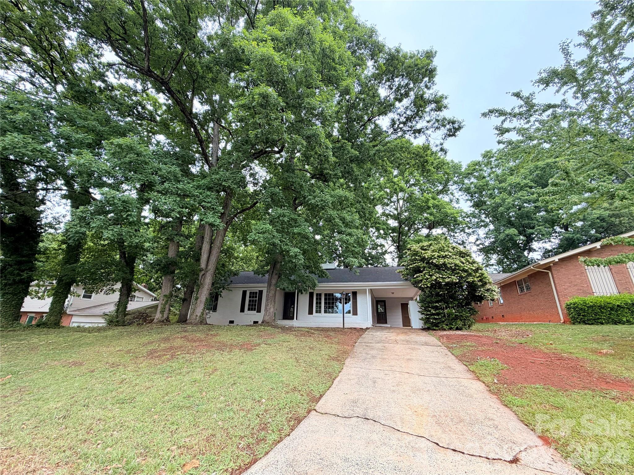 1409 Woodberry Road, Charlotte, NC. property listing photo