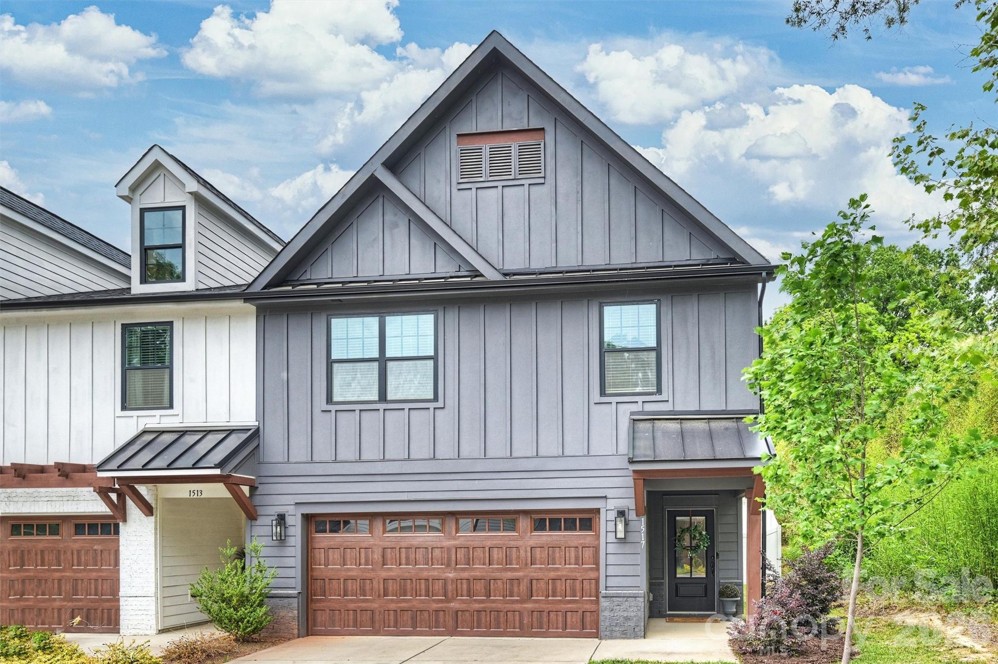 1517 Falcon, Charlotte, NC — property listing photo 1