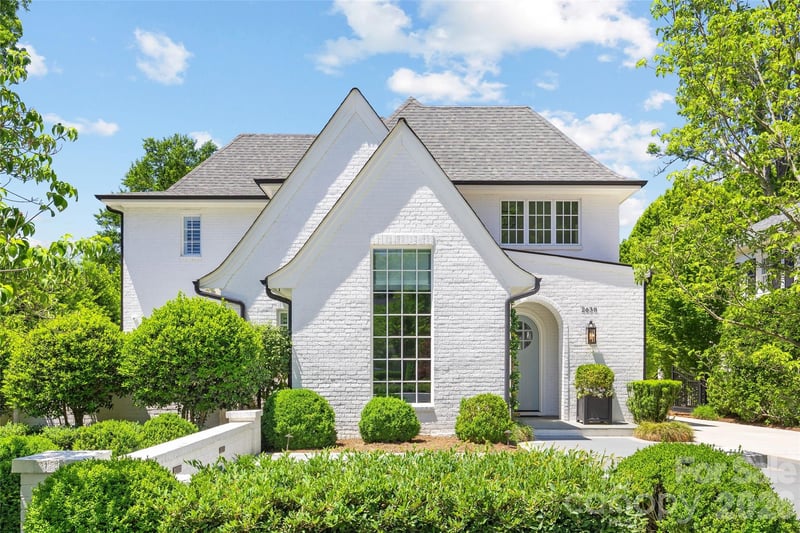 2638 Hampton, Charlotte, NC - 5 beds, 7 baths, 4,817 sqft - $2,985,000