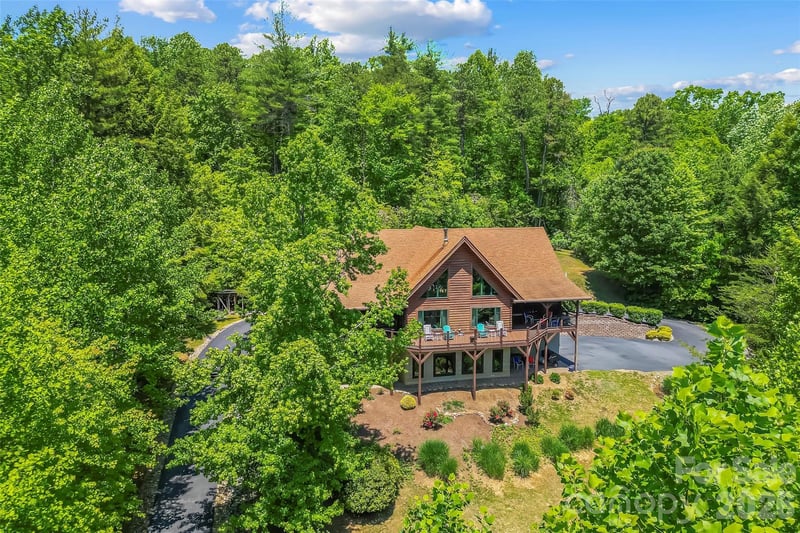 482 Gap Creek Road, Zirconia, NC - 3 beds, 3.5 baths, 4,331 sqft - $1,279,000