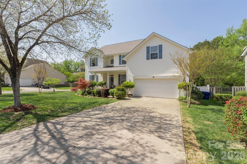14926 Bridle Trace, Pineville, NC - 5 beds, 3 baths, 3,058 sqft - $620,000