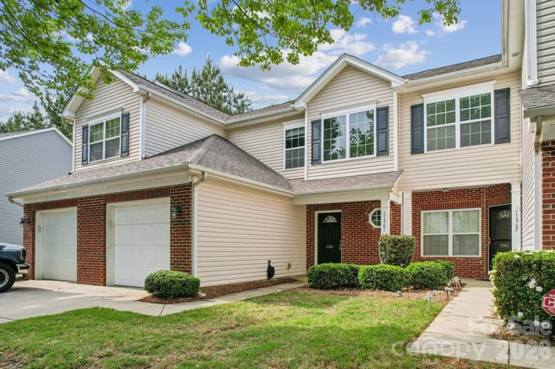 11961 Stratfield Place Circle, Pineville, NC - 2 beds, 2.5 baths, 1,454 sqft - $305,000