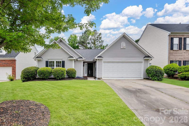5123 Sunburst Lane, Charlotte, NC - 4 beds, 2 baths, 2,108 sqft - $379,900
