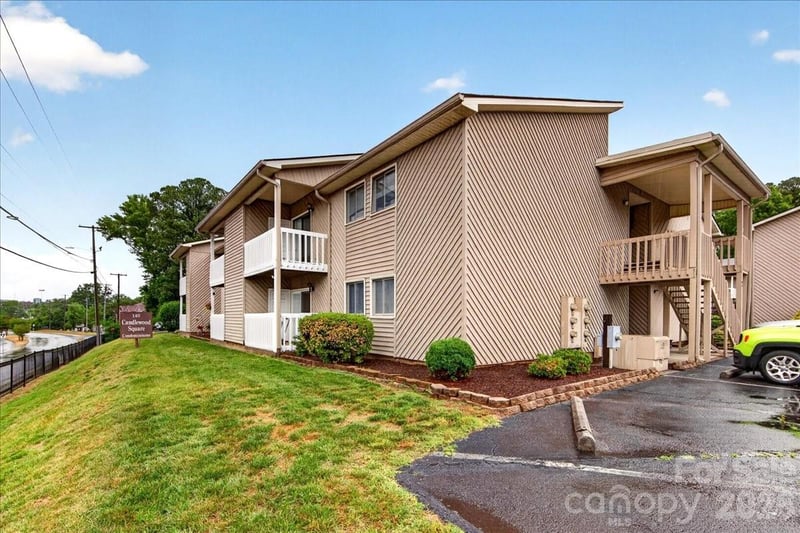 140 Lake Concord Road NE A10, Concord, NC - 2 beds, 2 baths, 971 sqft - $189,900