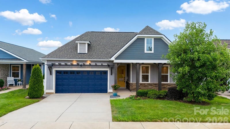 5201 Looking Glass Trail, Denver, NC - 3 beds, 2 baths, 1,845 sqft - $600,000