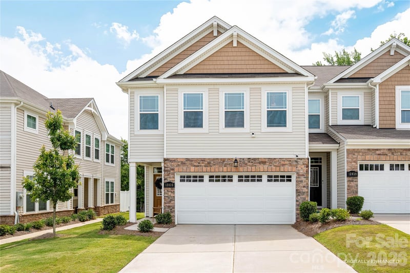 12035 Gambrell Drive, Charlotte, NC - 3 beds, 2.5 baths, 1,946 sqft - $409,777