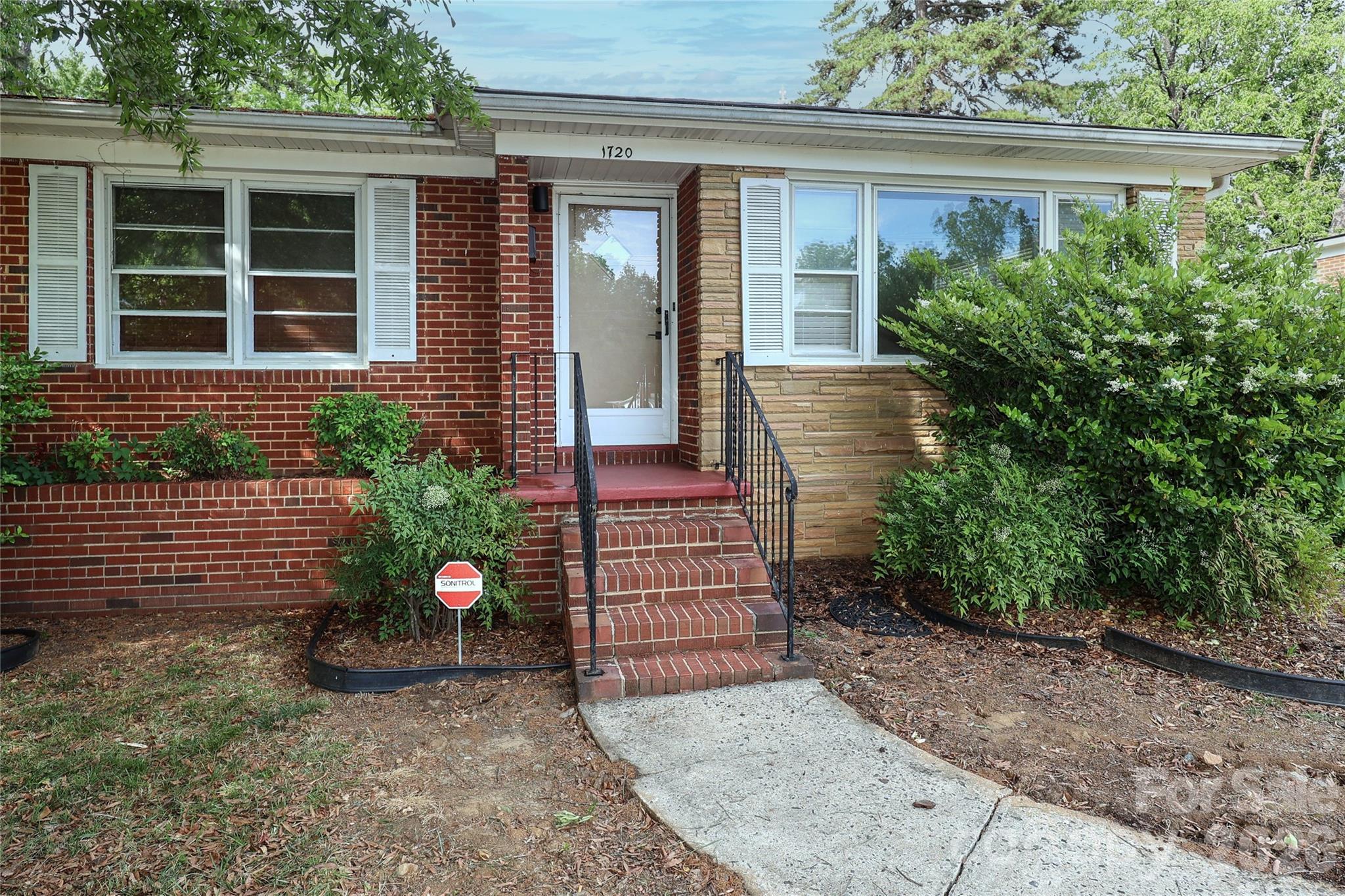 1720 Miles, Charlotte, NC — property listing photo 1