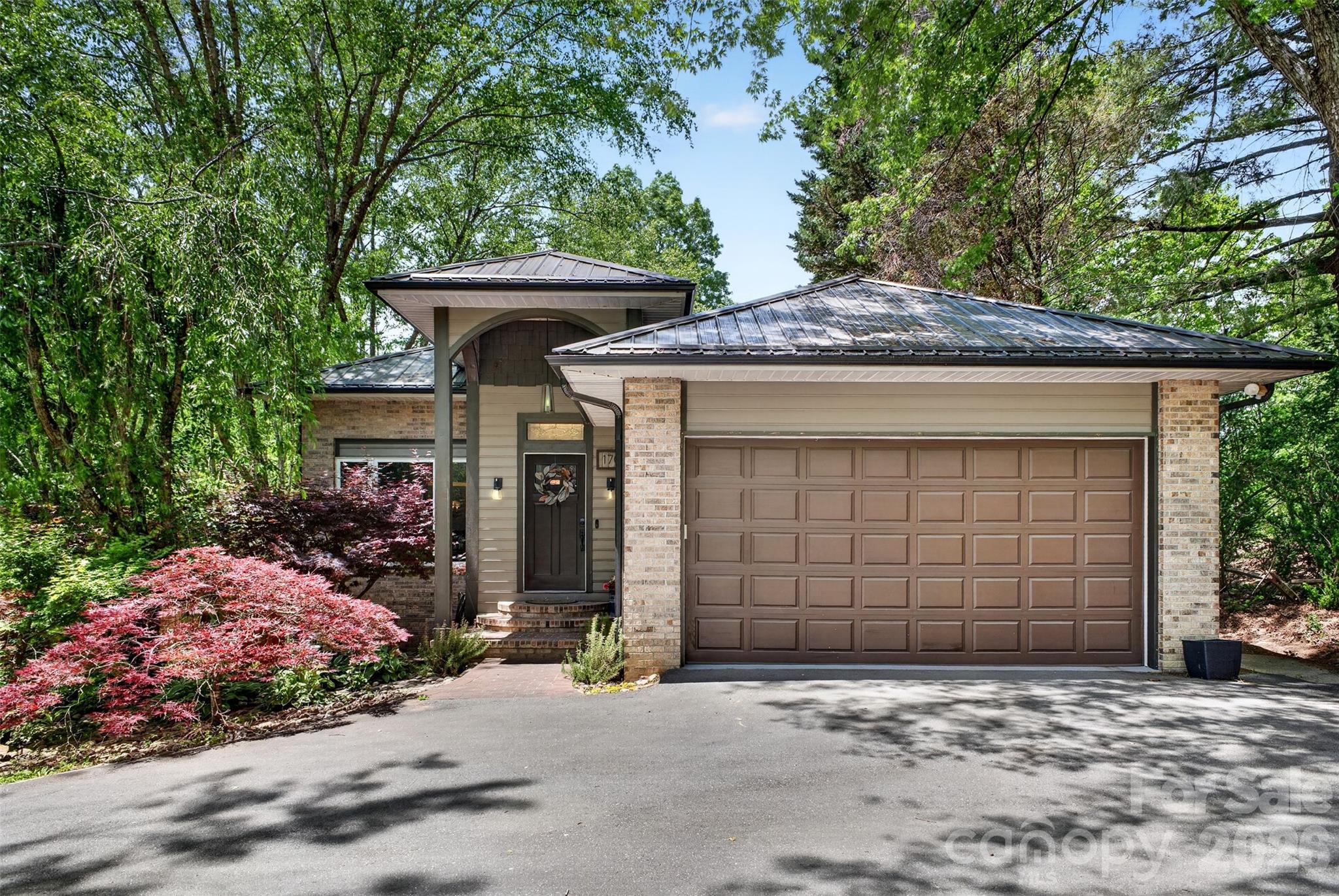 170 Weston Road, Arden, NC. property listing photo