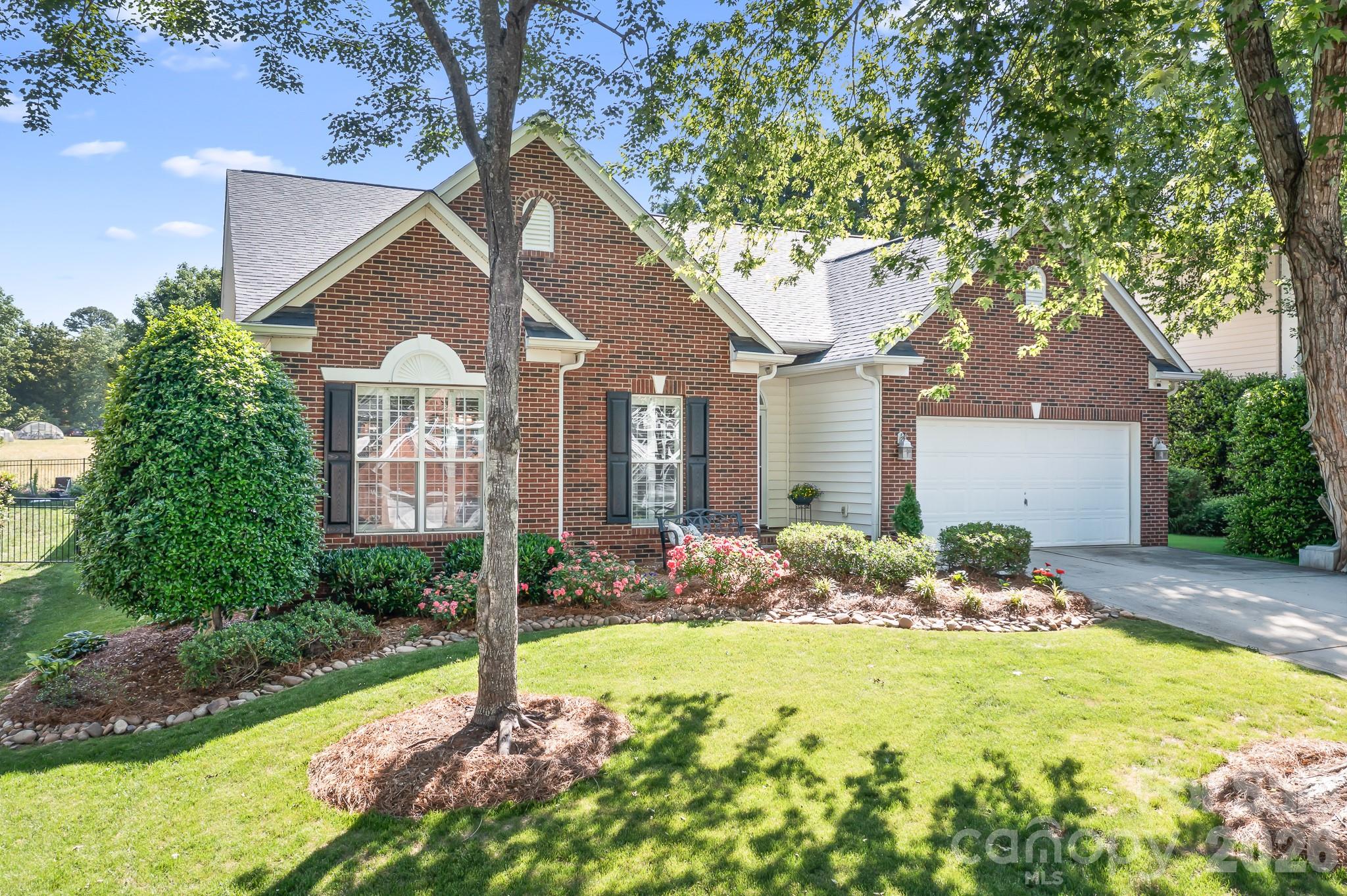 13403 Fremington, Huntersville, NC — property listing photo 1