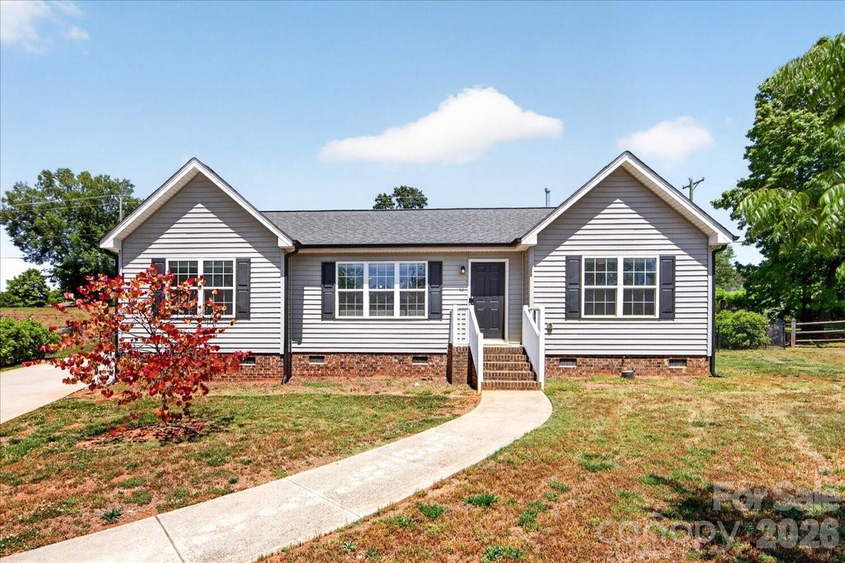 1511 Abbey, Belmont, NC. property listing photo