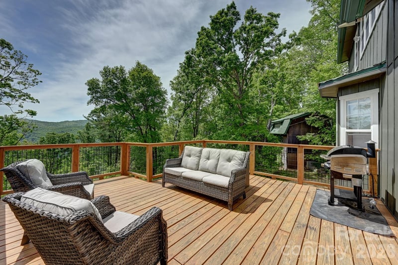 491 High Top Drive, Fletcher, NC - 2 beds, 2.5 baths, 1,769 sqft - $519,000