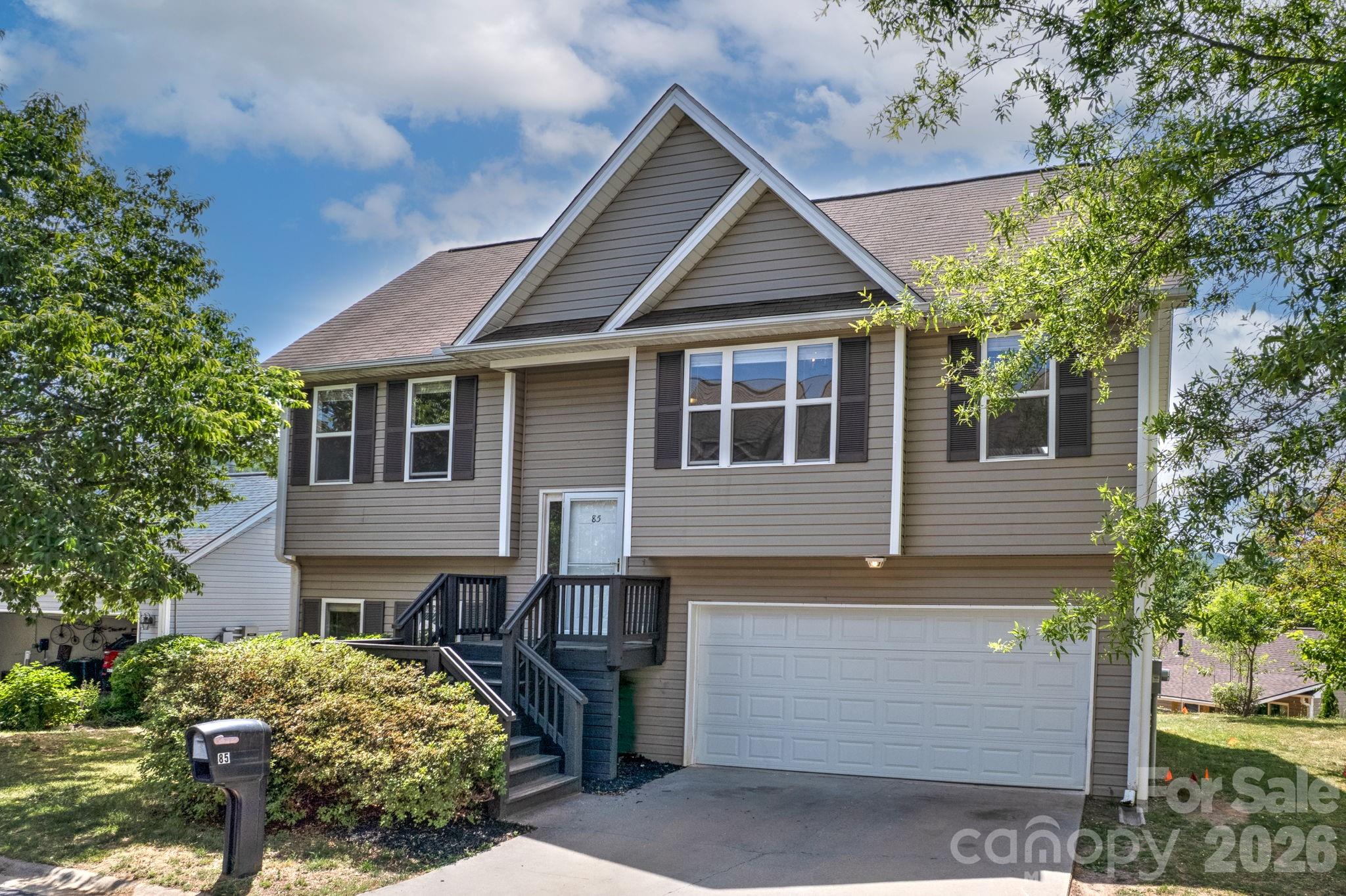 85 Rotunda Circle, Asheville, NC — property listing photo