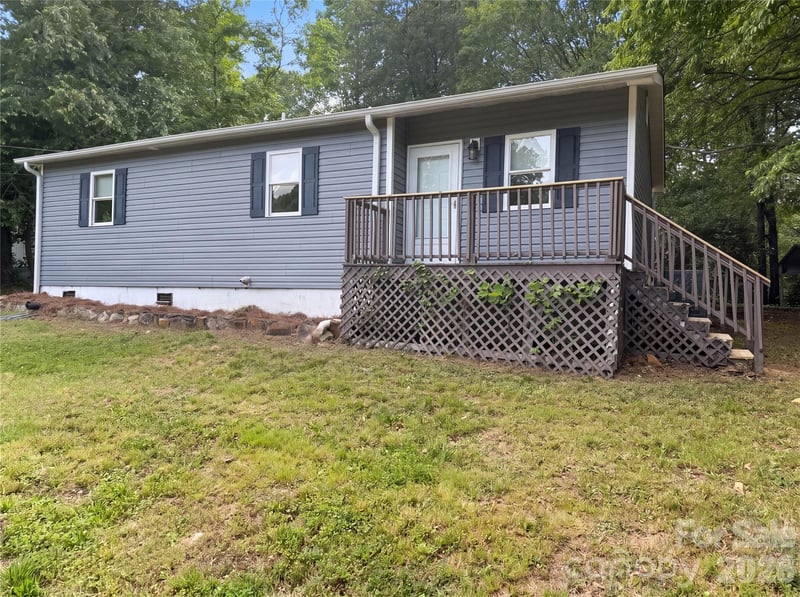 186 Jasmine Circle, Troutman, NC - 3 beds, 2 baths, 1,004 sqft - $224,000