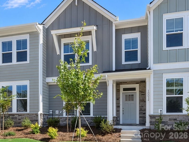 10032 Mamillion Drive, Huntersville, NC - 4 beds, 3 baths, 2,045 sqft - $478,136