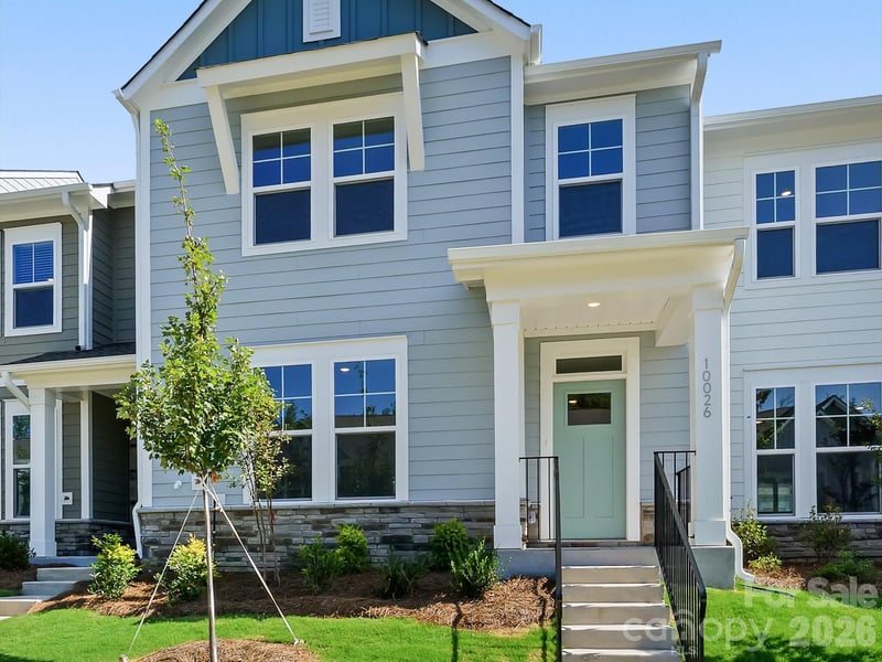 10026 Mamillion Drive, Huntersville, NC - 4 beds, 3 baths, 2,192 sqft - $499,637