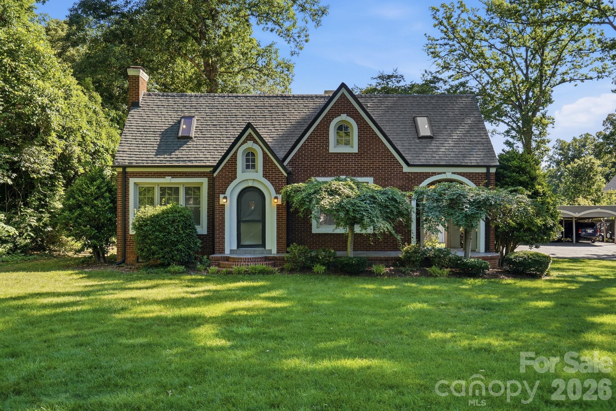 1624 S New Hope Road, Gastonia, NC. property listing photo