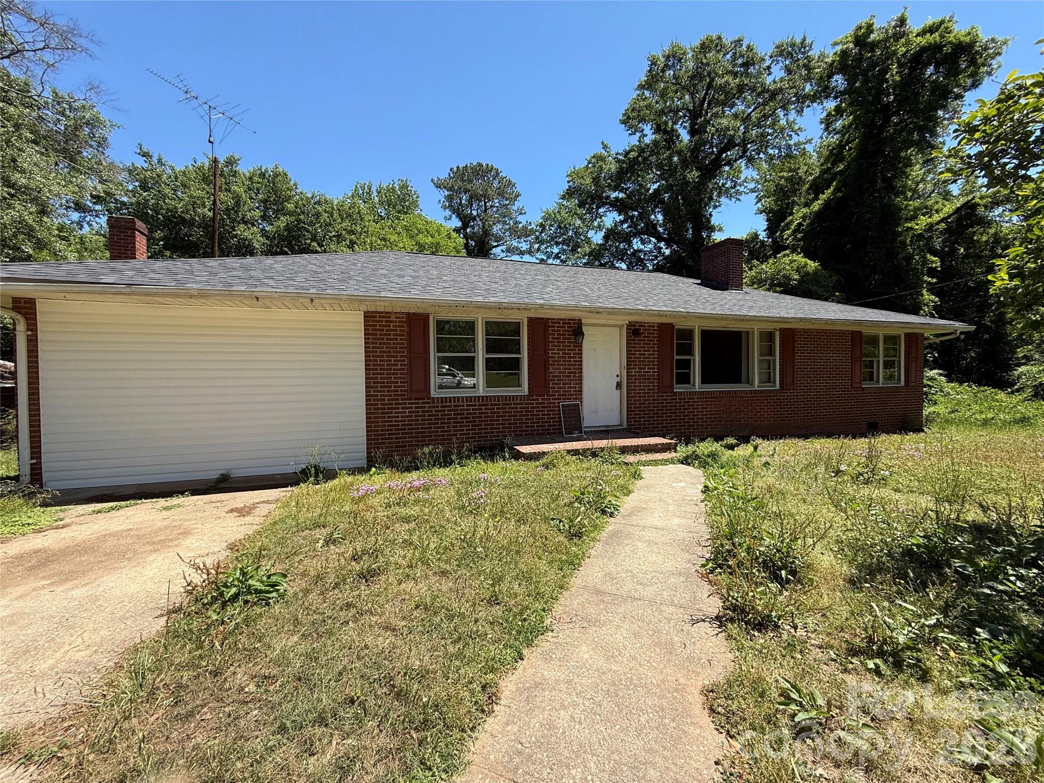 91 Marsh Avenue, Wadesboro, NC. property listing photo