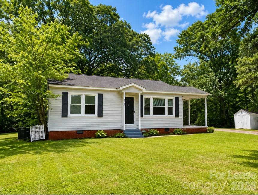 810 Mt Holly Huntersville Road, Charlotte, NC. property listing photo