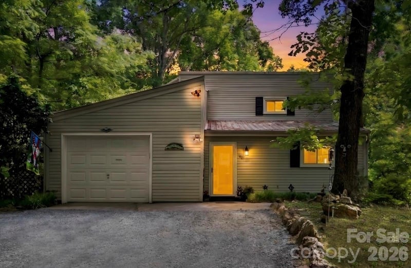 143 Marys Grove Church Road, Kings Mountain, NC - 3 beds, 2 baths, 1,561 sqft - $454,000