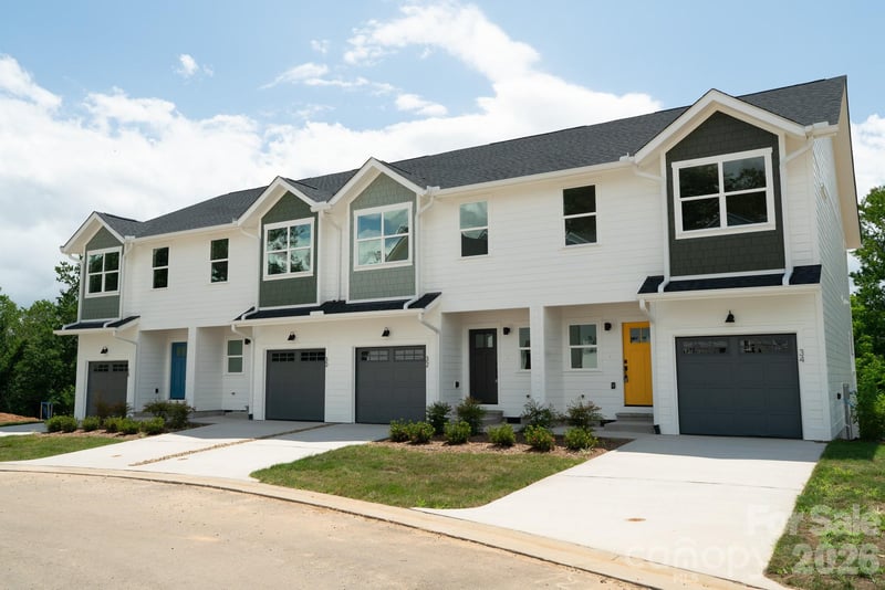 32 Brice Street Apt 16, Asheville, NC - 3 beds, 2.5 baths, 1,605 sqft - $349,900