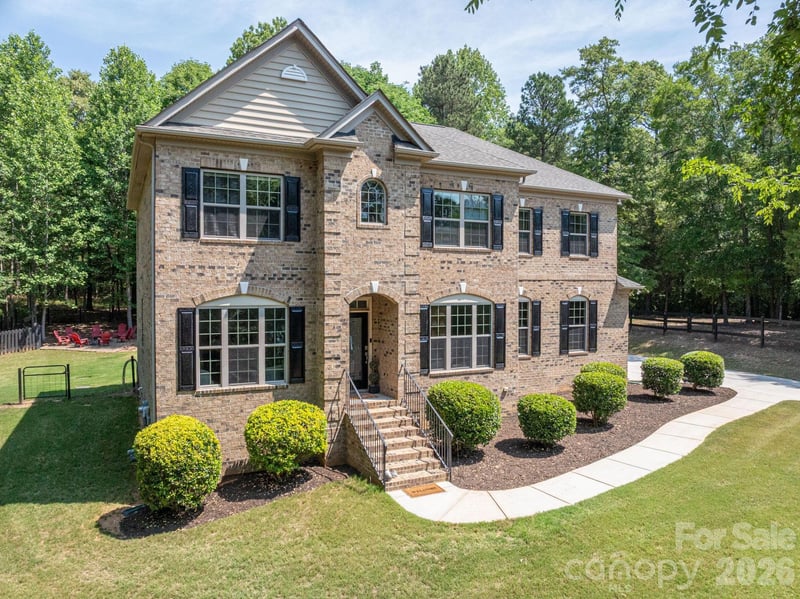 227 Bay Shore Drive, Belmont, NC - 5 beds, 3 baths, 3,471 sqft - $849,900