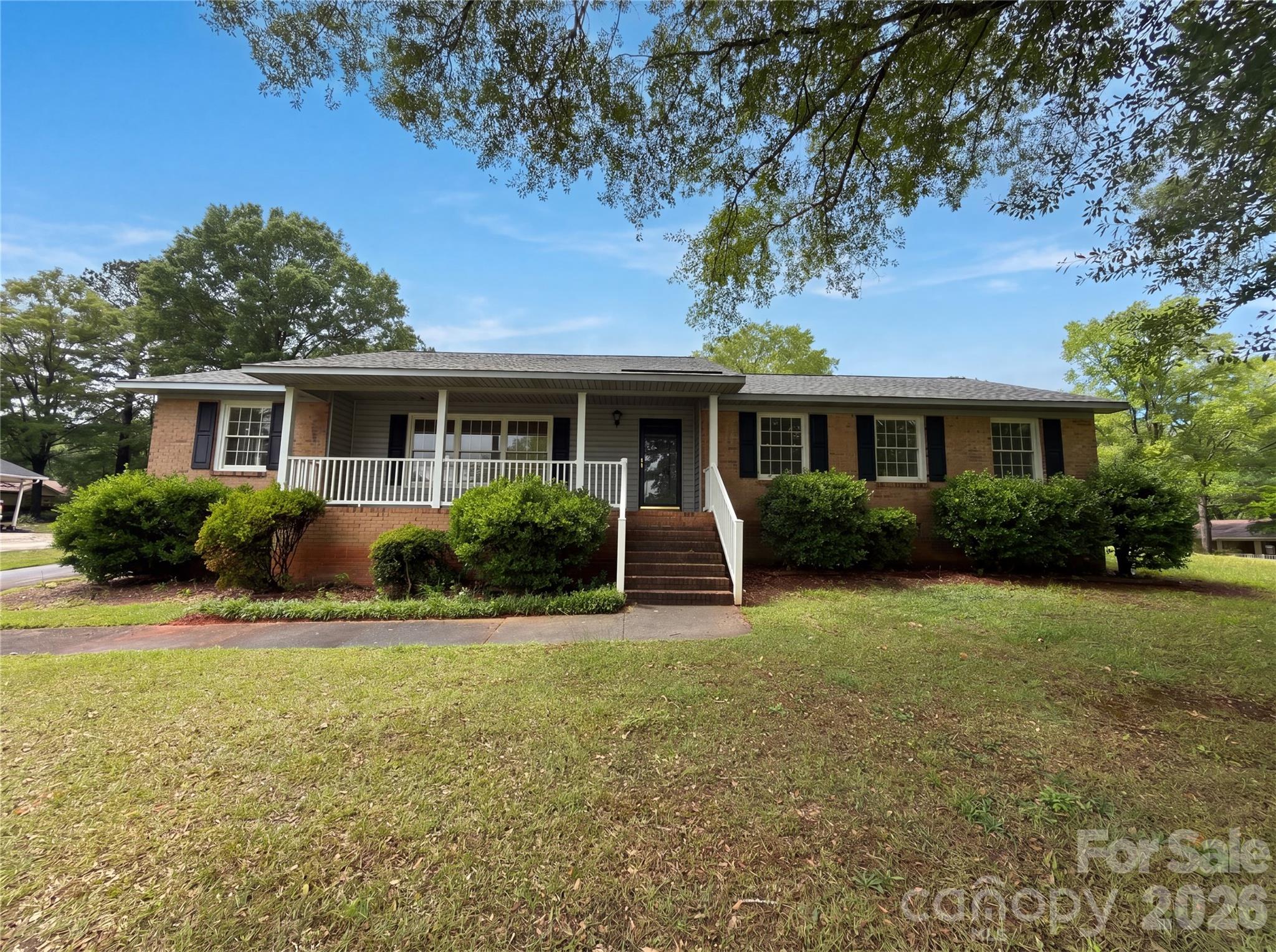 2077 Strafford Drive, Lancaster, SC. property listing photo