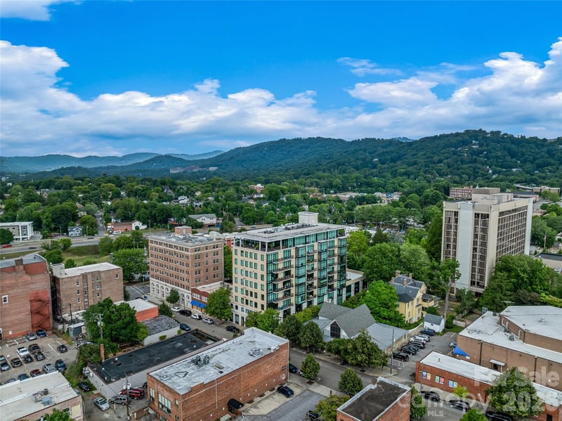 60 N Market Street Apt 107, Asheville, NC - 1 bed, 1.5 baths, 1,107 sqft - $675,000