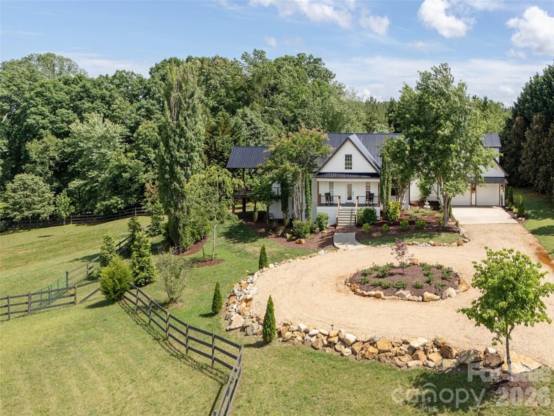 4647 Big Level Road, Mill Spring, NC - 7 beds, 5 baths, 3,918 sqft - $1,675,000