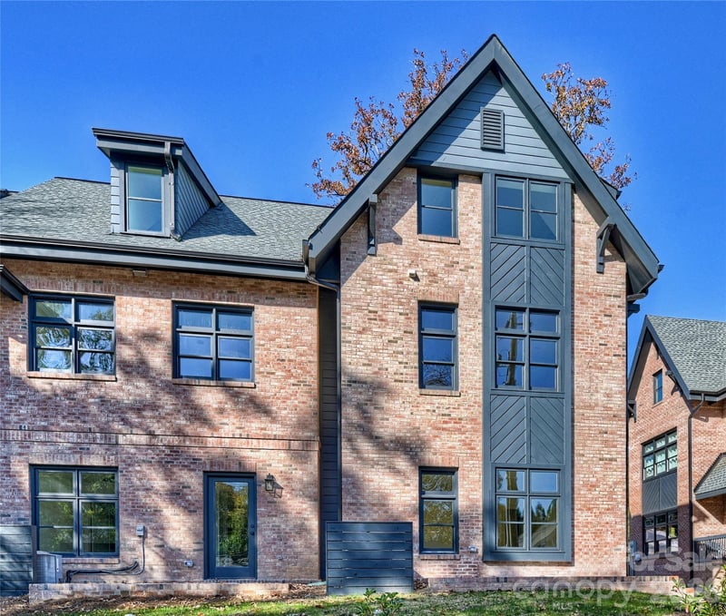 2027 Thurmond Place, Charlotte, NC - 3 beds, 3.5 baths, 2,387 sqft - $910,000