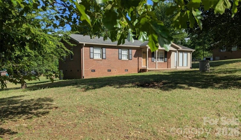 1903 Robyn, Shelby, NC - 4 beds, 2 baths, 1,704 sqft - $279,000