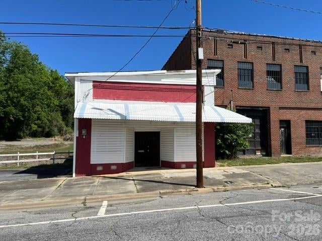 1132 West Avenue NW, Lenoir, NC -  - $39,000